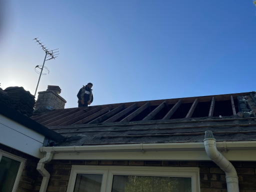 Roofer Spalding 1 Medium
